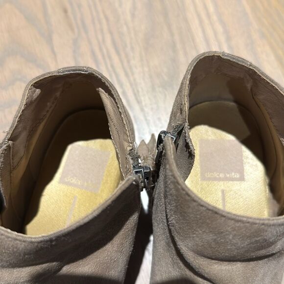 Girls Dolce Vita Tan Zippered Faux Suede Sutton Booties - Picture 5 of 5